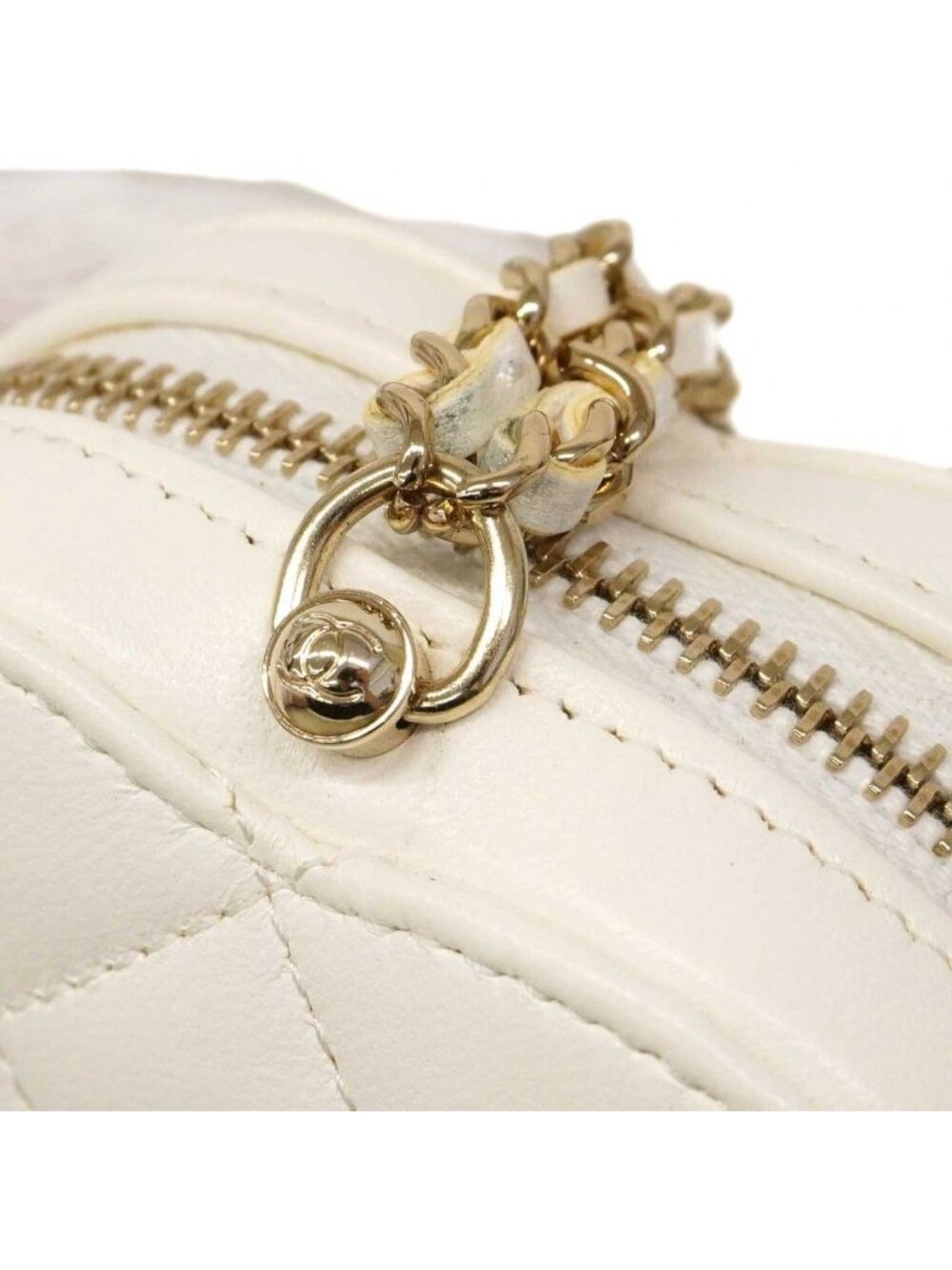 Chanel Pouch Quilted Lambskin White Chien Gold - Picture 6 of 10